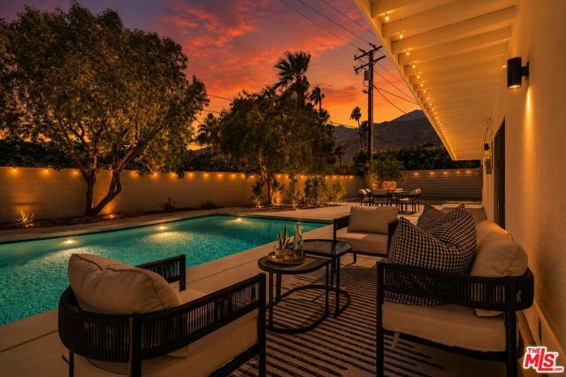 1979 East Alejo Road, Palm Springs, CA 92262 | Slideshow Image #45