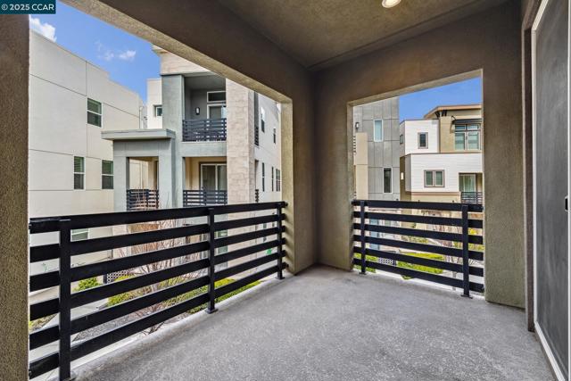 5826 Noba Rd, Dublin CA: https://media.crmls.org/mediaz/67966c11-ee58-4fe1-89d2-fb7aaff6c7a1.jpg