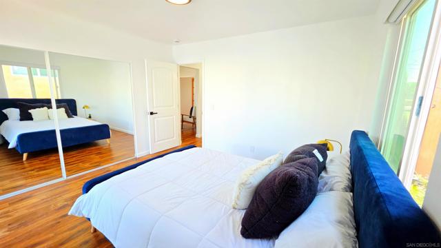 4233 39th ST, San Diego CA: https://media.crmls.org/mediaz/679707bd-ac6f-4cc2-8542-6b6b2b0ac4b2.jpg