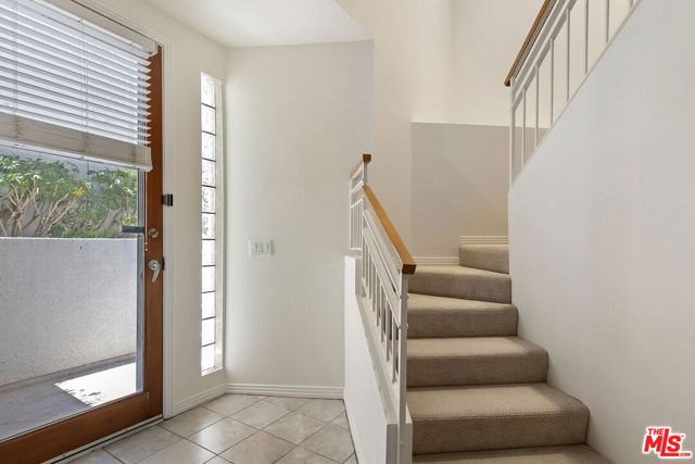 171 N Church Lane, Los Angeles CA: https://media.crmls.org/mediaz/67974c9f-6d20-4b08-b37a-3b3d0d774025.jpg
