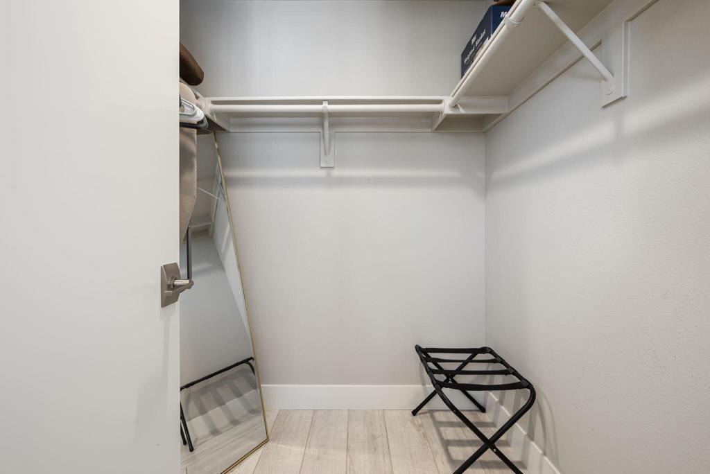 MLS #219135217DA image #32