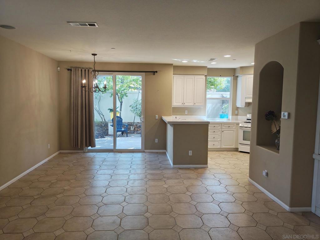 103 Trilogy St - photo 2