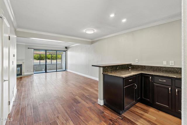 9540 Telegraph Road, Ventura CA: https://media.crmls.org/mediaz/67988bd8-a511-41ed-a08a-708d00cd6699.jpg