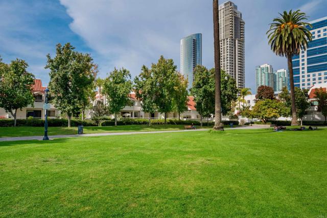 701 Kettner Boulevard, San Diego CA: https://media.crmls.org/mediaz/67996002-f7df-4e23-954e-bc0e2b46d0bf.jpg