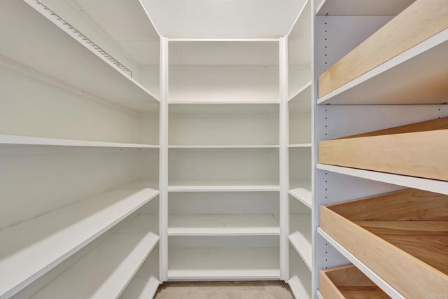 Detail Gallery Image 15 of 38 For 2109 N Nutmeg St, Escondido,  CA 92026 - 3 Beds | 2 Baths
