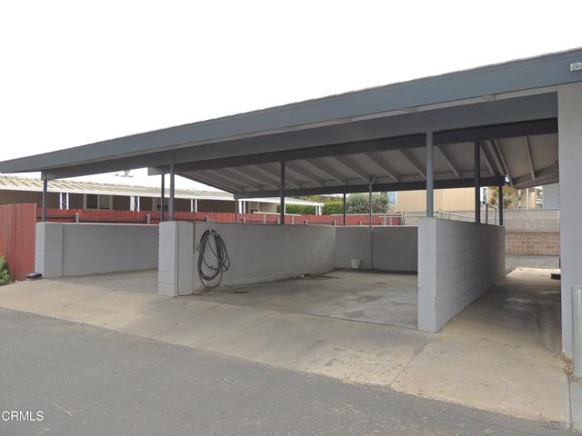 10685 Blackburn Road, Ventura CA: https://media.crmls.org/mediaz/679e695c-6450-4db2-a7ab-10c19016b862.jpg