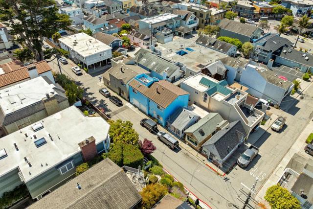 303 Cherry Avenue, Capitola CA: https://media.crmls.org/mediaz/679ed6ff-9247-4651-9e2c-ba0082b02989.jpg