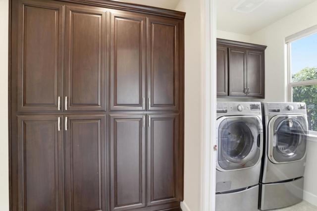 Image 35 of 42 For 2582 Minuet Drive