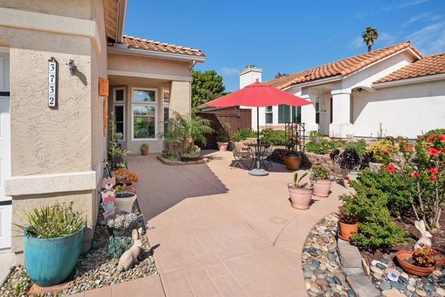 Detail Gallery Image 6 of 56 For 3732 via Cabrillo, Oceanside,  CA 92056 - 3 Beds | 3 Baths