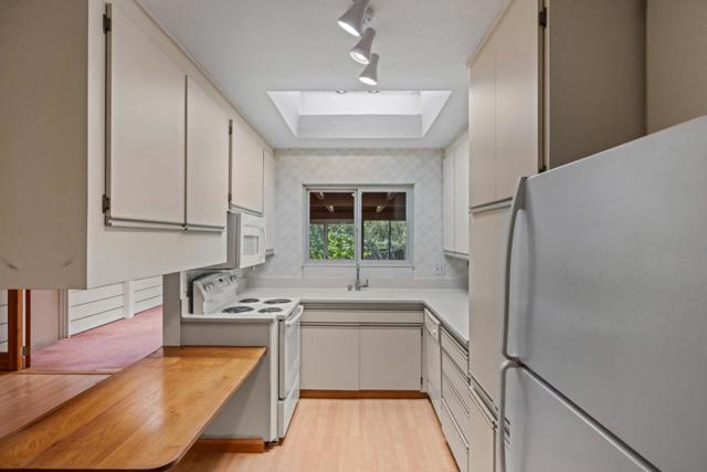 1151 Arrowhead Road, Pebble Beach CA: https://media.crmls.org/mediaz/67a00bfe-4744-480a-8955-9acbd174e796.jpg