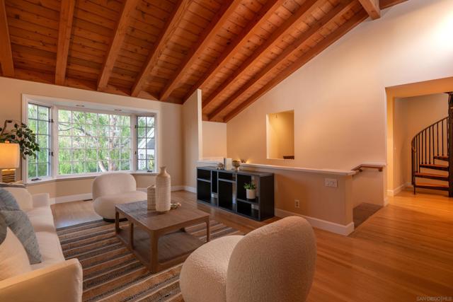 4027 Narragansett Ave, San Diego CA: https://media.crmls.org/mediaz/67a018de-9116-4715-bcce-e2da45ea4fa8.jpg
