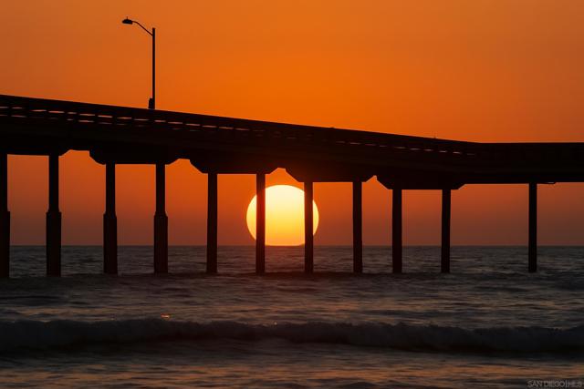 4685 Long Branch Ave, San Diego CA: https://media.crmls.org/mediaz/67a02869-e7aa-4f3f-bc59-60e8b6881bb9.jpg