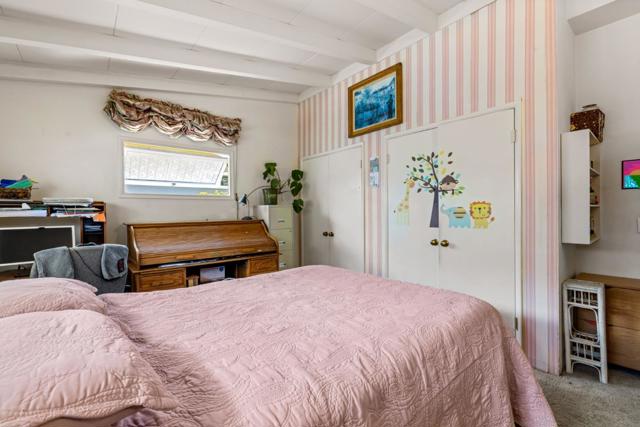 996 VIA VERDE, Del Rey Oaks CA: https://media.crmls.org/mediaz/67a0b88c-3df6-47d0-83e1-6062cc0f8805.jpg