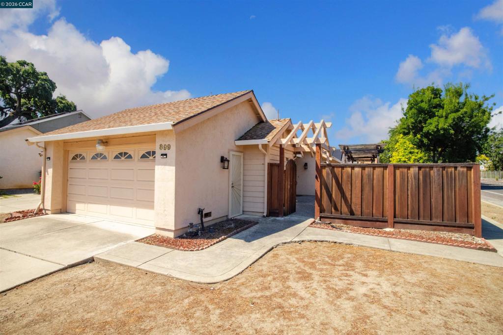 899 Malibu Drive