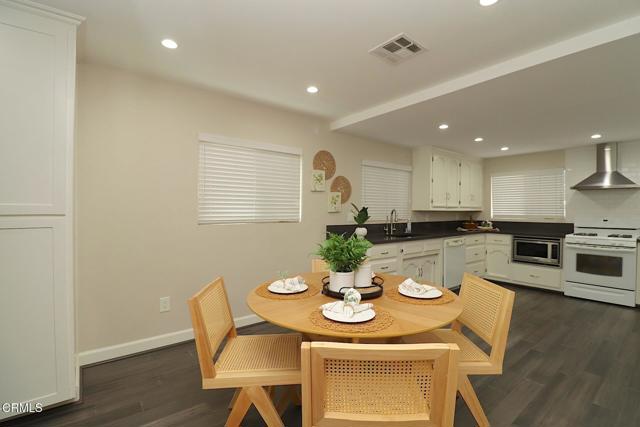 5026 Doreen Avenue, Temple City CA: https://media.crmls.org/mediaz/67a10b5d-12ef-4a99-b2c9-a81aaac2337a.jpg
