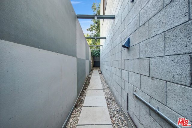 4182 McConnell Boulevard photo 26