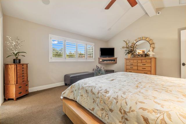 Image 24 of 56 For 133 Juan Circle