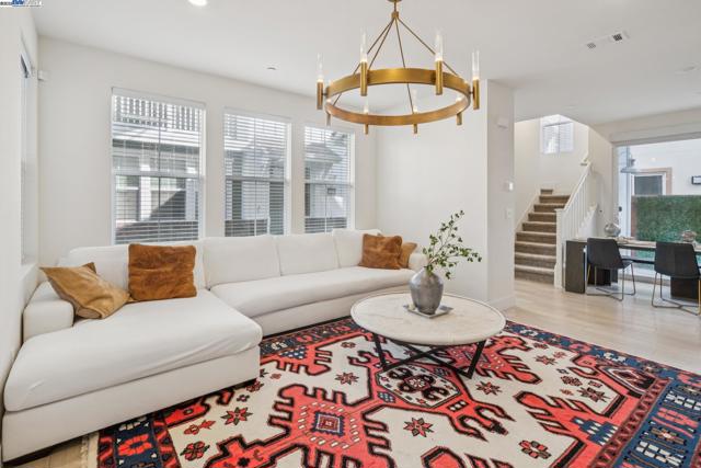 37231 Sand Bar Place, Newark CA: https://media.crmls.org/mediaz/67a29b12-56d7-4919-ac39-9535ed676940.jpg