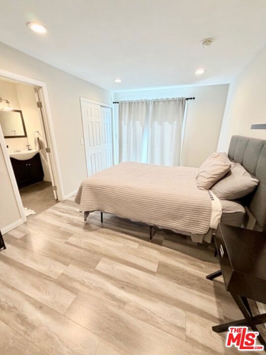 2940 Live Oak Street, Huntington Park CA: https://media.crmls.org/mediaz/67a2becc-283e-4177-b5de-84d5e756cf84.jpg