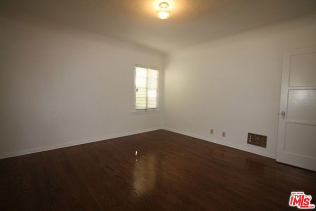 1114 S Clark Drive, Los Angeles CA: https://media.crmls.org/mediaz/67a3994b-08f5-41c6-81bd-26b72bac5324.jpg