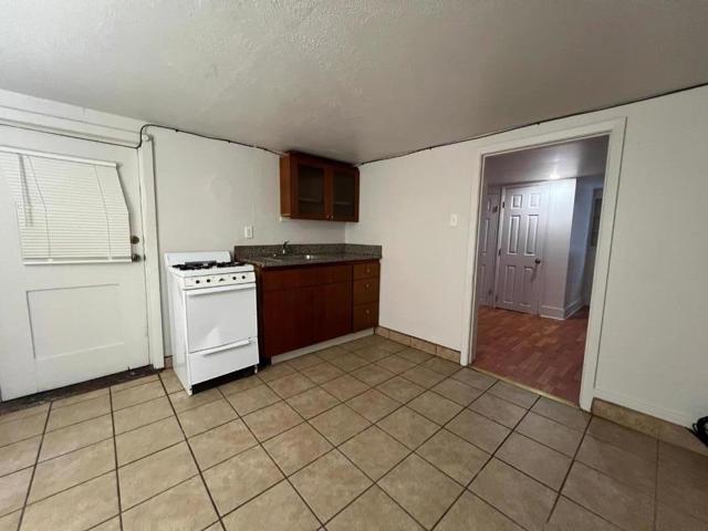 1617 17th Street, San Pablo CA: https://media.crmls.org/mediaz/67a3cabd-4597-4f80-b544-e86f4b68b715.jpg