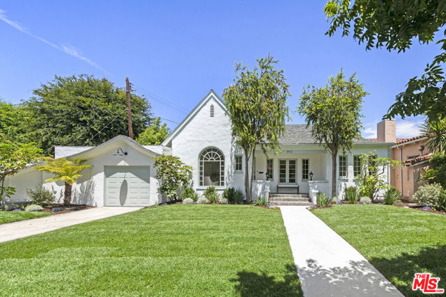 913 East Glenoaks Boulevard photo 3