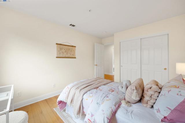 1000 Silver Maple Lane, Hayward CA: https://media.crmls.org/mediaz/67a4fd0e-9b2b-4259-bebb-d75c38f511c9.jpg
