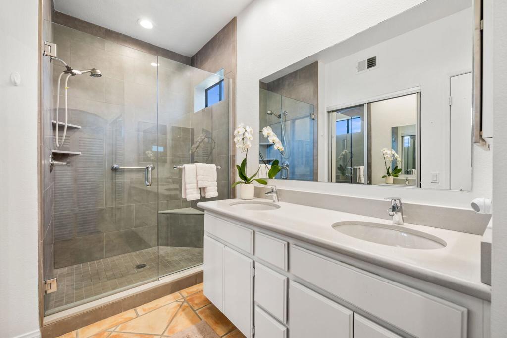 MLS #219138502DA image #14