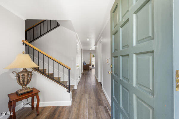 107 Sonoma Lane, Santa Paula CA: https://media.crmls.org/mediaz/67a714e1-a736-43ab-961a-69849771026c.jpg