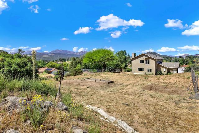 Home for Sale in Ramona