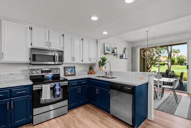 55347 Winged Foot, La Quinta CA: https://media.crmls.org/mediaz/67aa8690-57e9-426c-927b-b22628c022ce.jpg