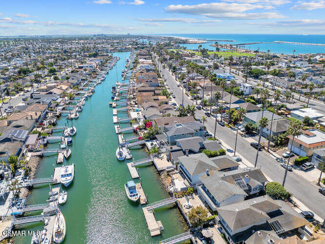 2621 Harbor Boulevard, Ventura CA: https://media.crmls.org/mediaz/67ad87dc-8802-4307-82e3-ee3bcab16ee1.jpg