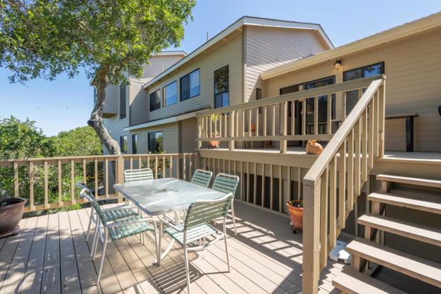 25940 Colt Lane, Carmel Valley CA: https://media.crmls.org/mediaz/67adb9e5-bec3-4dcf-8e70-22c77144c07a.jpg