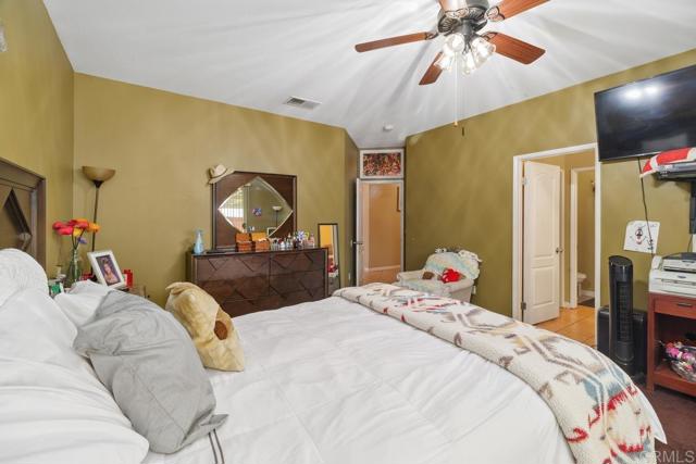1643 Casper Road, San Jacinto CA: https://media.crmls.org/mediaz/67aed204-f2dc-4f05-95ca-83050c9bea7d.jpg