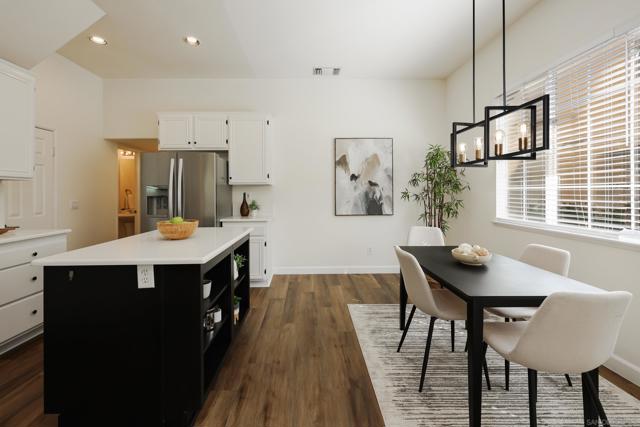 11540 Miro Cir, San Diego CA: https://media.crmls.org/mediaz/67af29f1-fff8-463e-86a7-a57a048770cf.jpg
