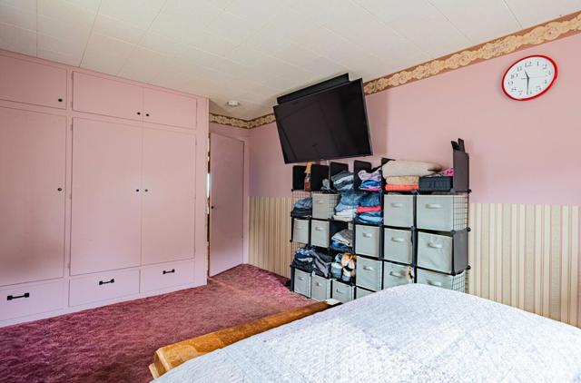 905 W Blanco Road, Salinas CA: https://media.crmls.org/mediaz/67b04fe0-913e-49ac-a597-19f208c3bfe7.jpg