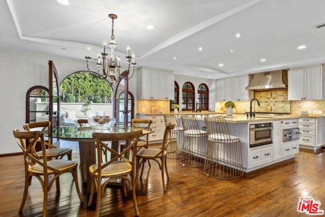 Drew Fenton | 746 Norway Lane Los Angeles CA | MLS: 7365043 Drew Fenton | 746 Norway Lane Los Angeles CA | MLS: 7365043