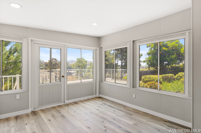 5799 Amarillo AVE, La Mesa CA: https://media.crmls.org/mediaz/67b06ad5-3ec1-4215-9f60-4292e16ab044.jpg