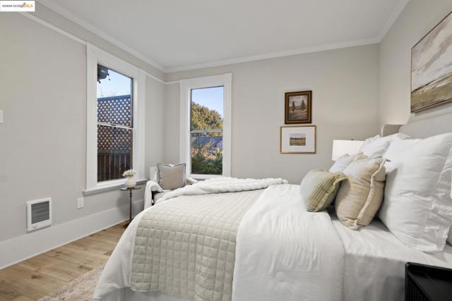 2050 E 30Th St, Oakland CA: https://media.crmls.org/mediaz/67b1b06c-98d2-4c2d-b58a-81fe9572d90d.jpg