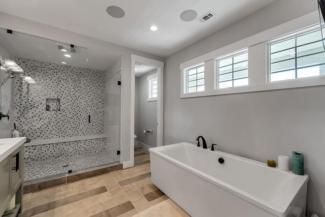 600 Thyme Way, San Ramon CA: https://media.crmls.org/mediaz/67b321b9-4acb-4068-a454-d9453cdc4992.jpg