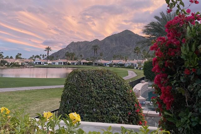 50500 Cypress Point Drive, La Quinta CA: https://media.crmls.org/mediaz/67b44eb8-c126-43ed-984a-05ebe69b0588.jpg