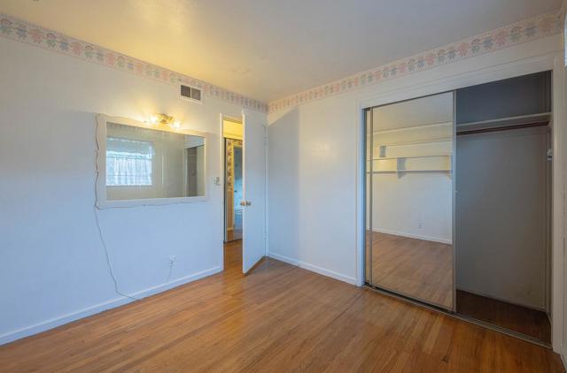 217 Iris Drive, Salinas CA: https://media.crmls.org/mediaz/67b4bad3-4fd4-4701-8bfd-084af7a81236.jpg