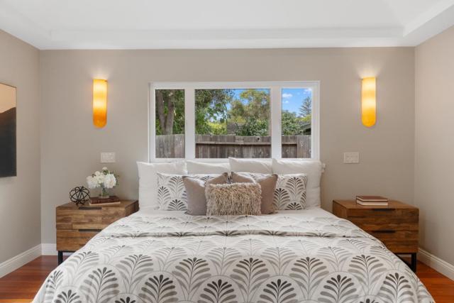 1098 Muir Way, Los Altos CA: https://media.crmls.org/mediaz/67b52a1a-9b86-4efa-86a0-33e855081205.jpg