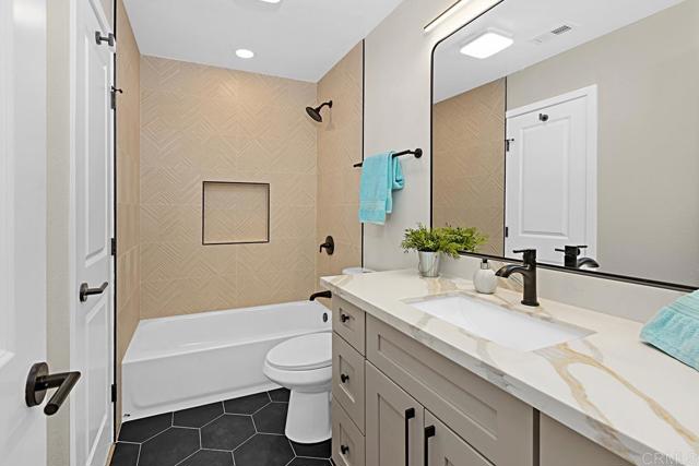 Detail Gallery Image 23 of 38 For 9899 Scripps Westview Way #243,  San Diego,  CA 92131 - 2 Beds | 1 Baths