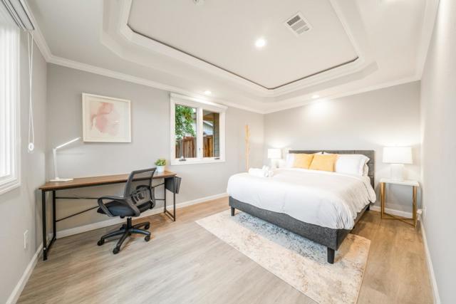 16605 Camellia Terrace, Los Gatos CA: https://media.crmls.org/mediaz/67b60880-2698-404f-89f7-2d26dd8867ce.jpg