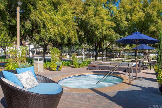 3385 Wild Oak Lane, Escondido CA: https://media.crmls.org/mediaz/67b87632-b05e-45b5-9820-83469b7ada0c.jpg