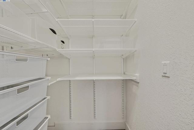 44840 Camellia Dr, Fremont CA: https://media.crmls.org/mediaz/67b8845f-60a7-4499-b6dc-ba11c39d86d0.jpg