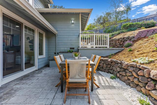 822 San Carlos Avenue, El Granada CA: https://media.crmls.org/mediaz/67b8dc1f-2651-45ae-8894-3cd1d23b34cf.jpg