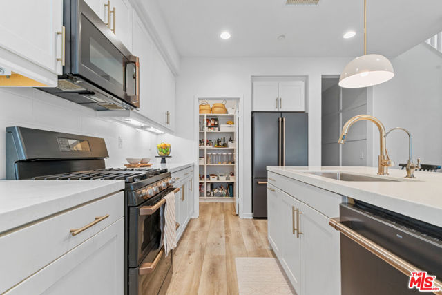 50 Fosco Street, Rancho Mission Viejo CA: https://media.crmls.org/mediaz/67ba55b0-745e-46aa-8e89-f846362c47be.jpg
