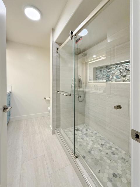 Detail Gallery Image 18 of 31 For 1820 Avenida Del Mundo #208,  Coronado,  CA 92118 - 2 Beds | 2 Baths